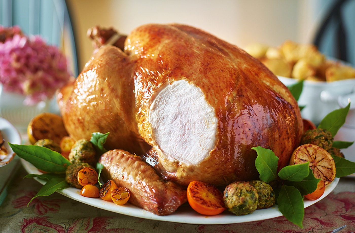 The Holiday Hero - Pastured Heritage Orlopp Bronze Turkey and Organic Spices Bundle